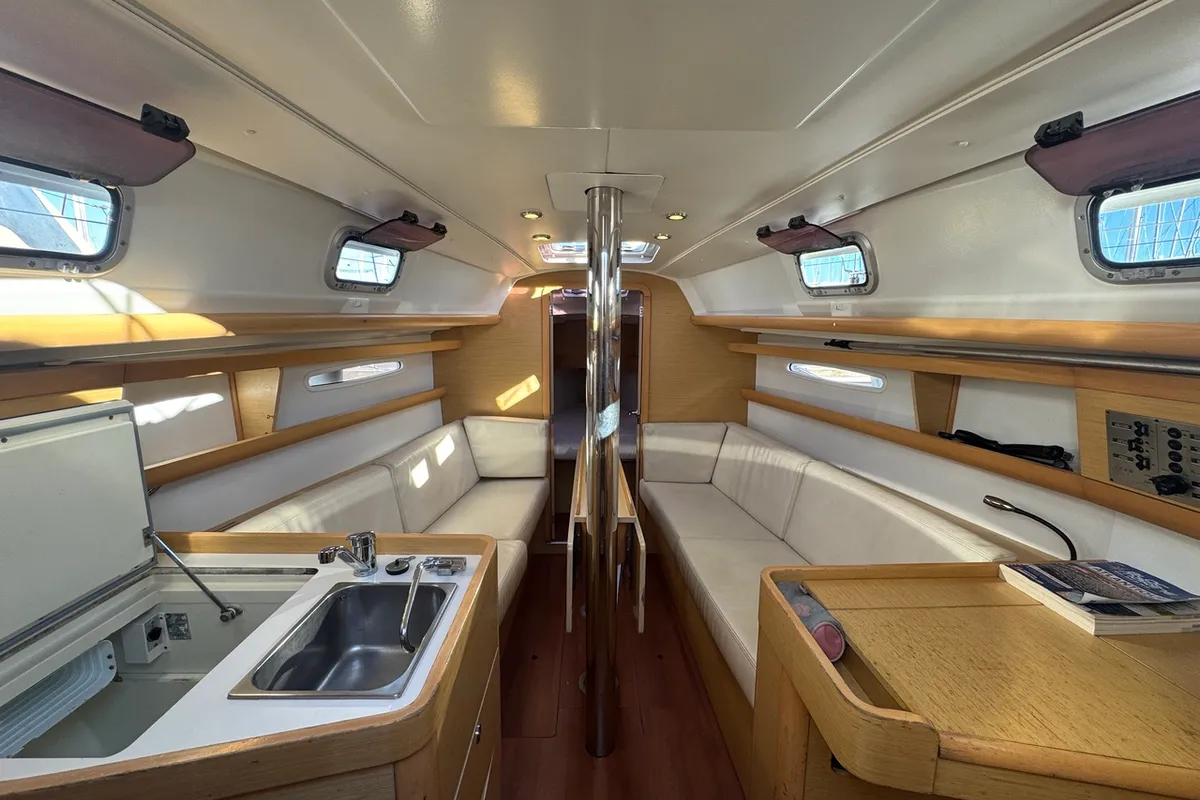 Salon of Barboat, a Beneteau First 30 sailboat at La Rochelle, France