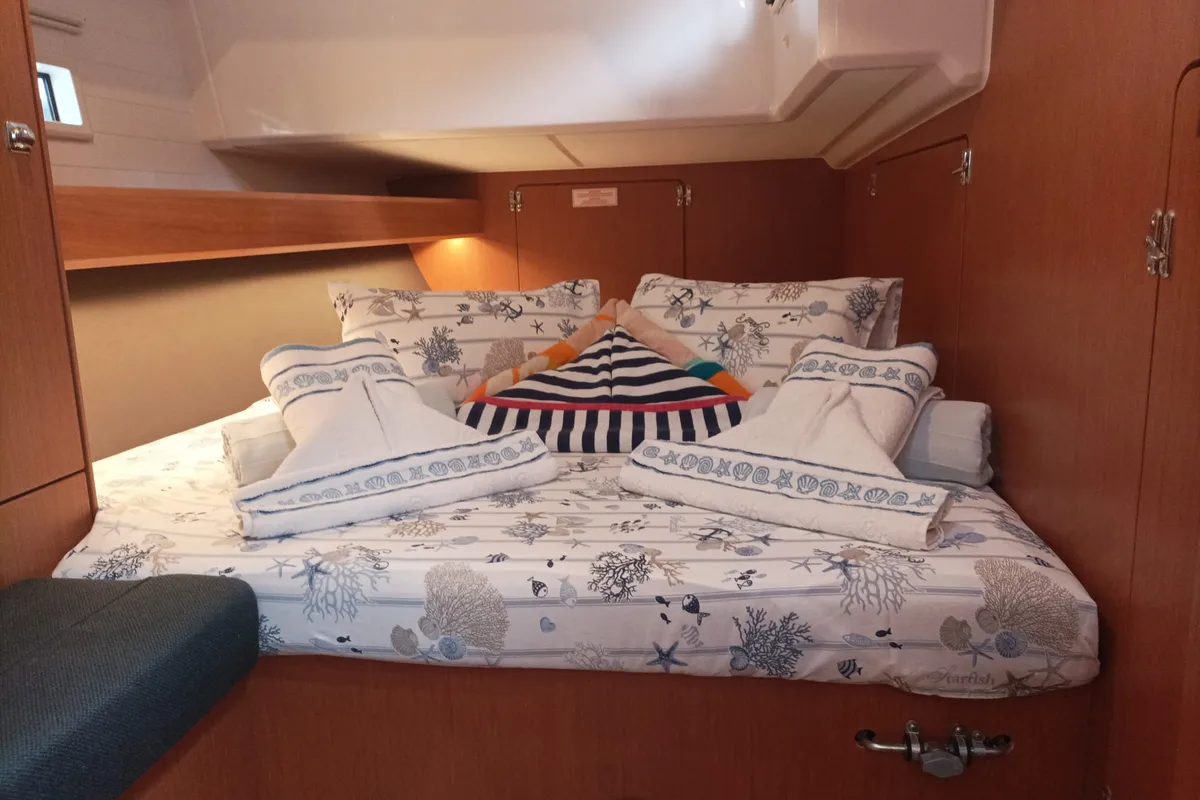 Cabin on Pluton, a Bavaria Cruiser 46 sailboat at Split, Croatia