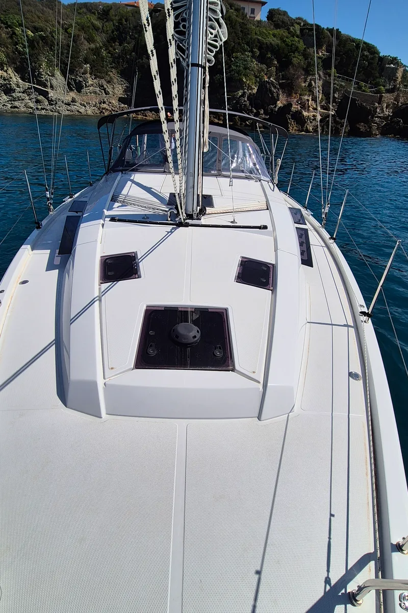Deck of no_name, a Hanse 360 sailboat at Rosignano Solvay, Italy