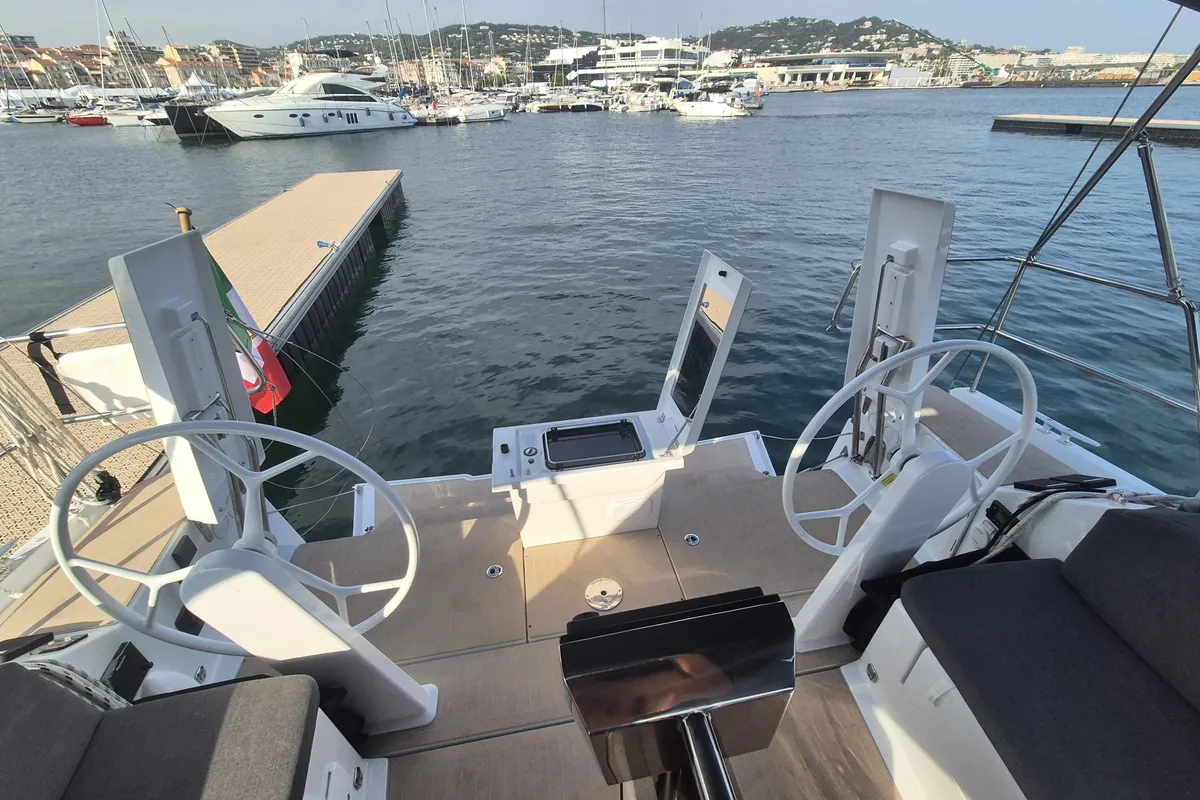 Cockpit of no_name, a Hanse 360 sailboat at Rosignano Solvay, Italy