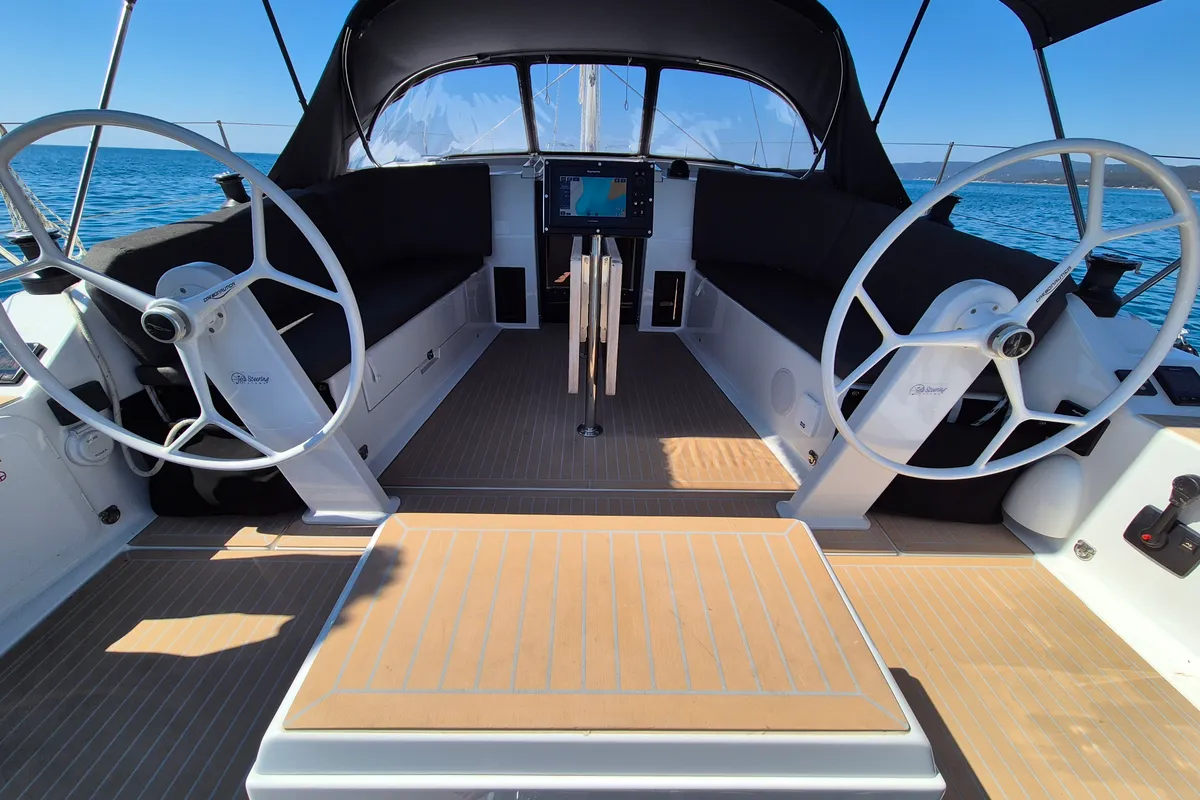 Cockpit of no_name, a Hanse 360 sailboat at Rosignano Solvay, Italy