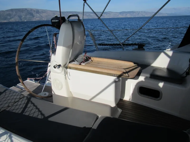 Jelsa, a Bavaria 31 Cruiser sailboat at Split, Croatia