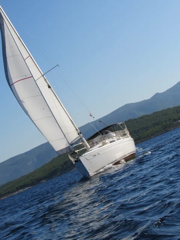 Jelsa, a Bavaria 31 Cruiser sailboat at Split, Croatia