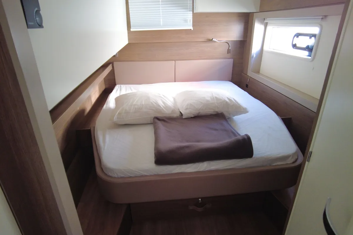Cabin on Seasight, a Bali 4.4 catamaran at Ajaccio, France
