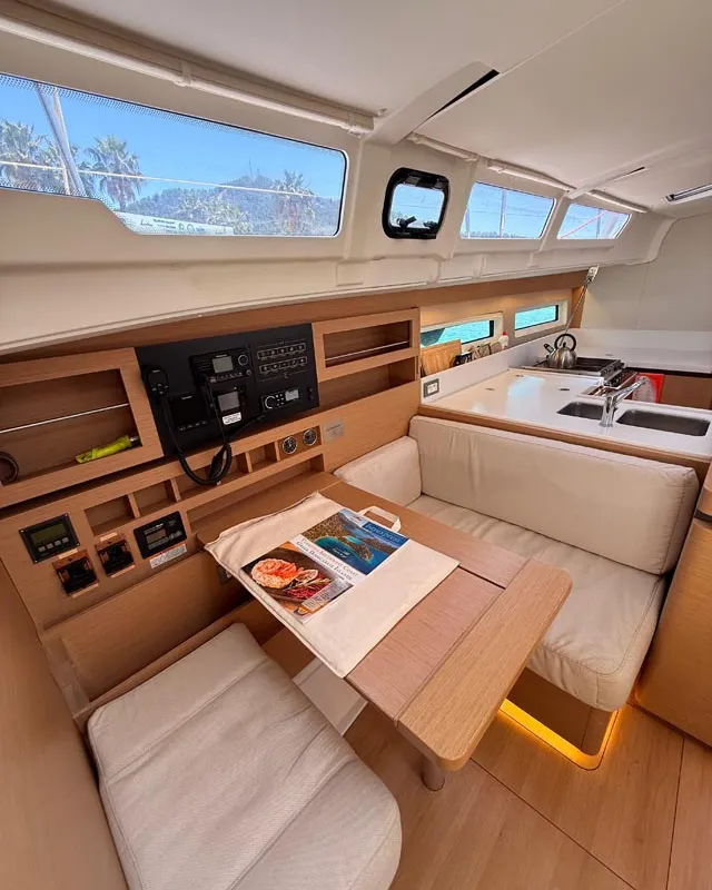 Salon of La Vita e Bella, a Jeanneau Sun Odyssey 490 sailboat at Fethiye, Turkey