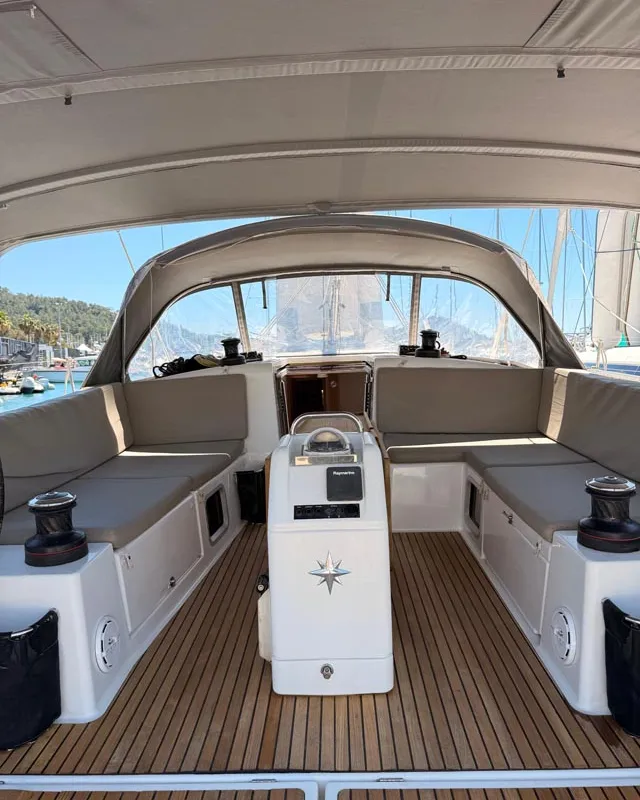 Cockpit of La Vita e Bella, a Jeanneau Sun Odyssey 490 sailboat at Fethiye, Turkey