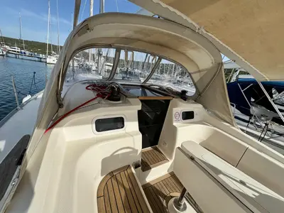 Salon of Sinje Sanje, a Elan 384 Impression sailboat at Punat, Croatia