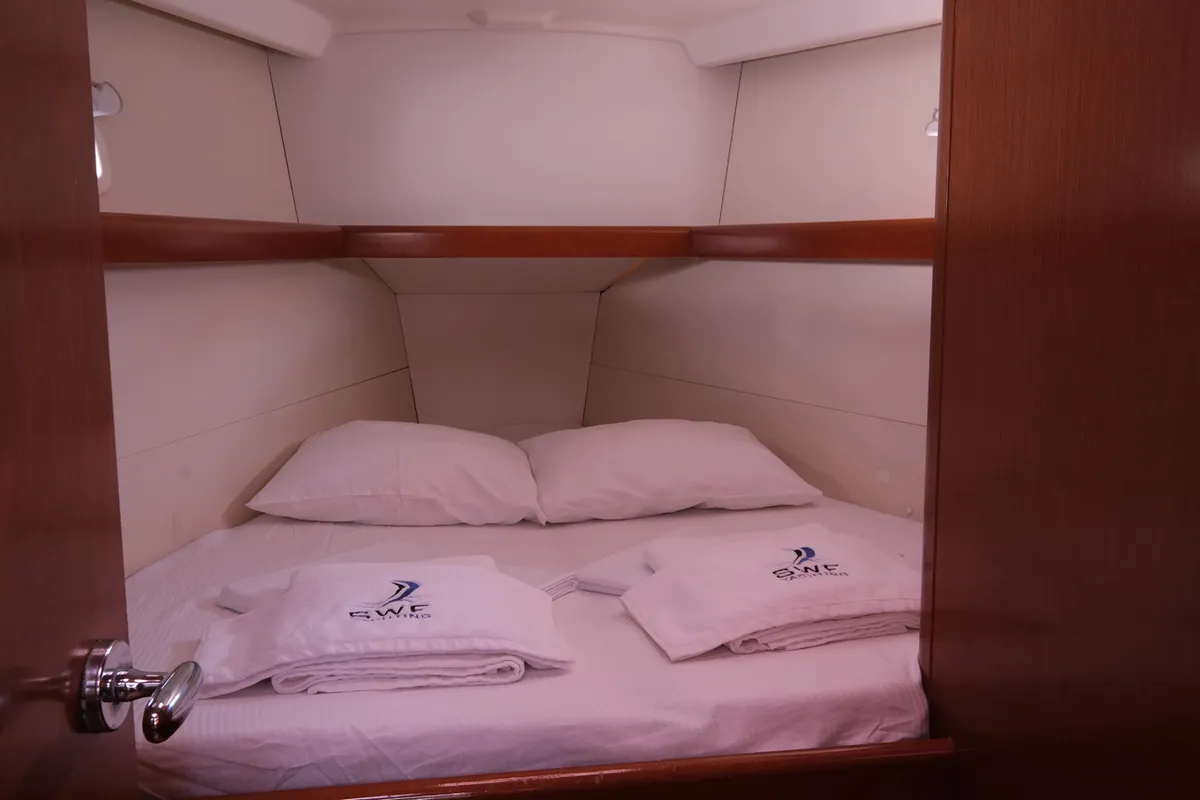 Cabin on Sophia-Maria, a Beneteau Oceanis 43 Family sailboat at Fethiye, Turkey