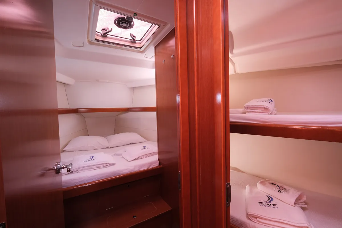 Cabin on Sophia-Maria, a Beneteau Oceanis 43 Family sailboat at Fethiye, Turkey