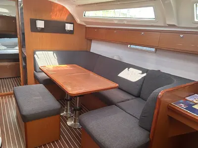 Salon of Barbera, a Bavaria Cruiser 41 sailboat at Seget Donji, Croatia