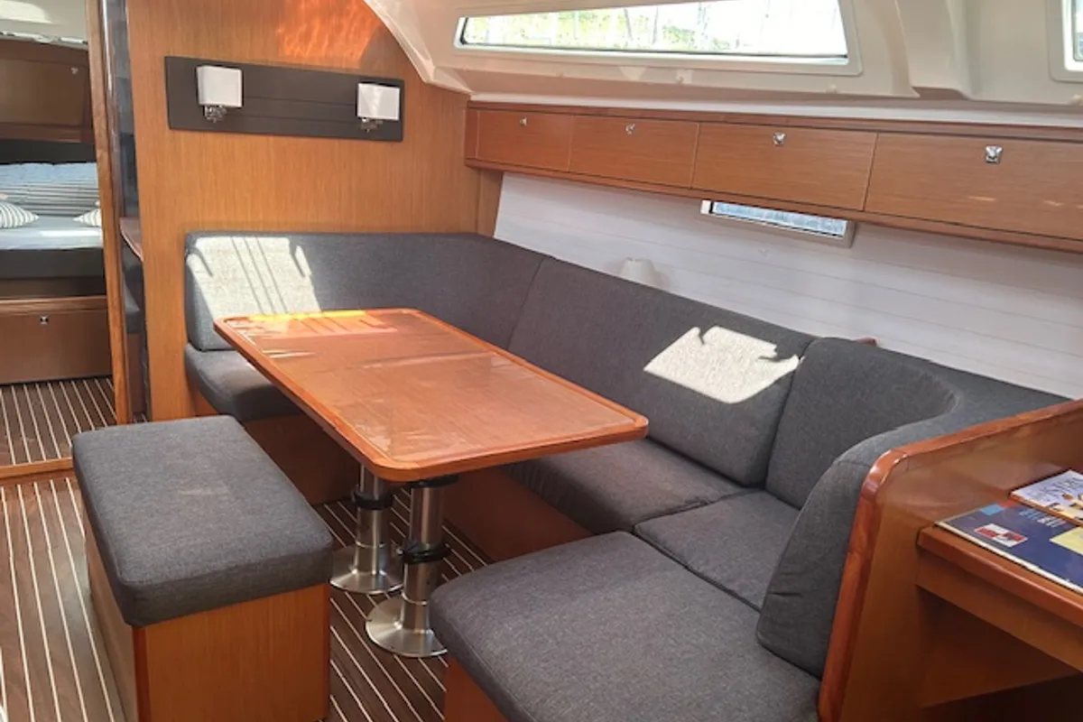 Salon of Barbera, a Bavaria Cruiser 41 sailboat at Seget Donji, Croatia