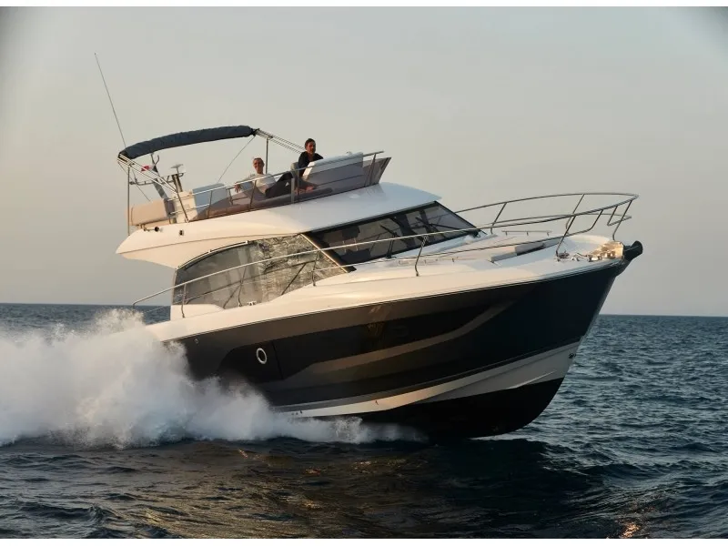 Martin, a Jeanneau Prestige 420 Fly motor yacht at Split, Croatia