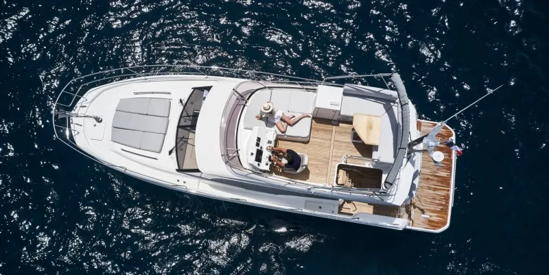 Martin, a Jeanneau Prestige 420 Fly motor yacht at Split, Croatia