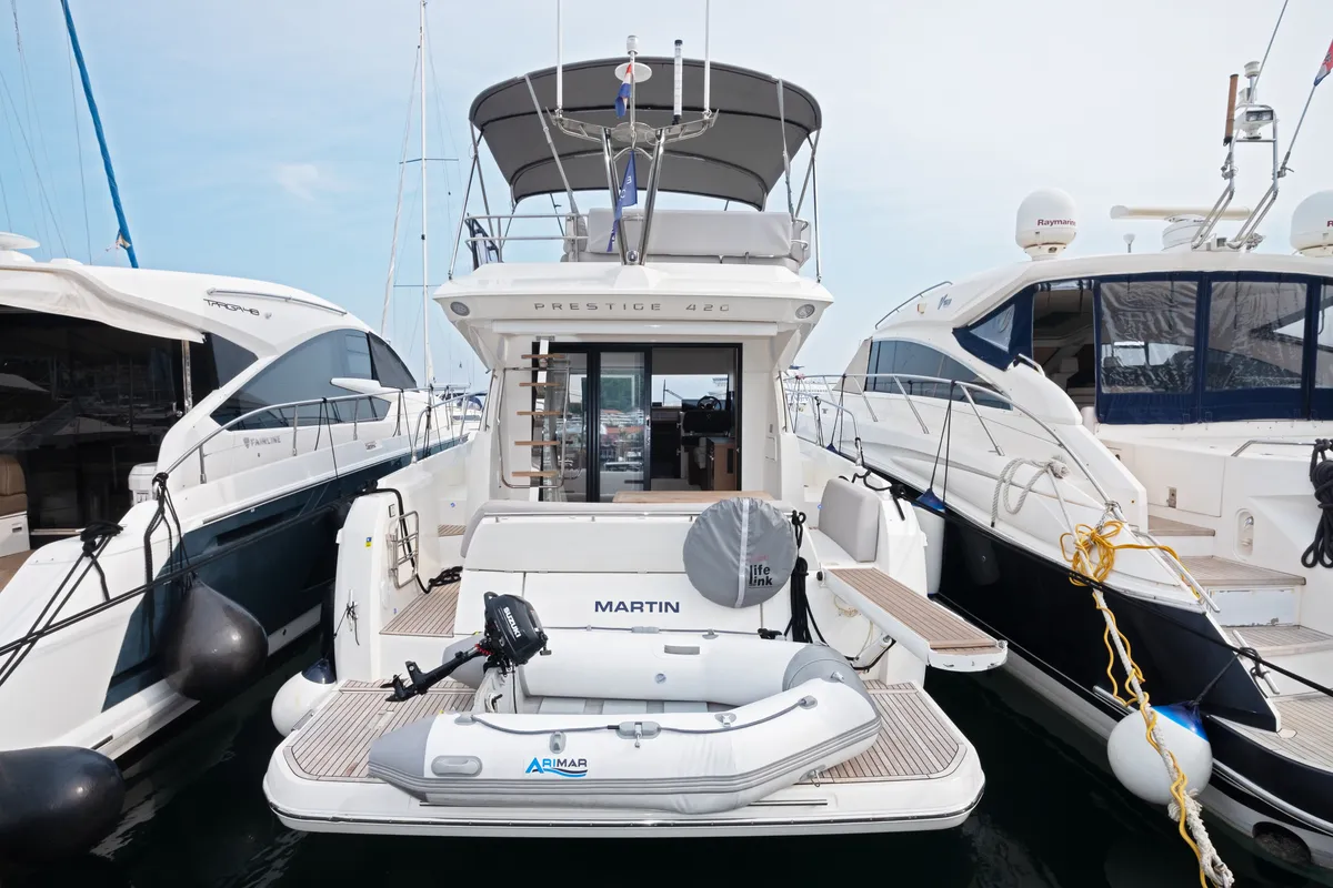 Exterior view of Martin, a Jeanneau Prestige 420 Fly motor yacht at Split, Croatia