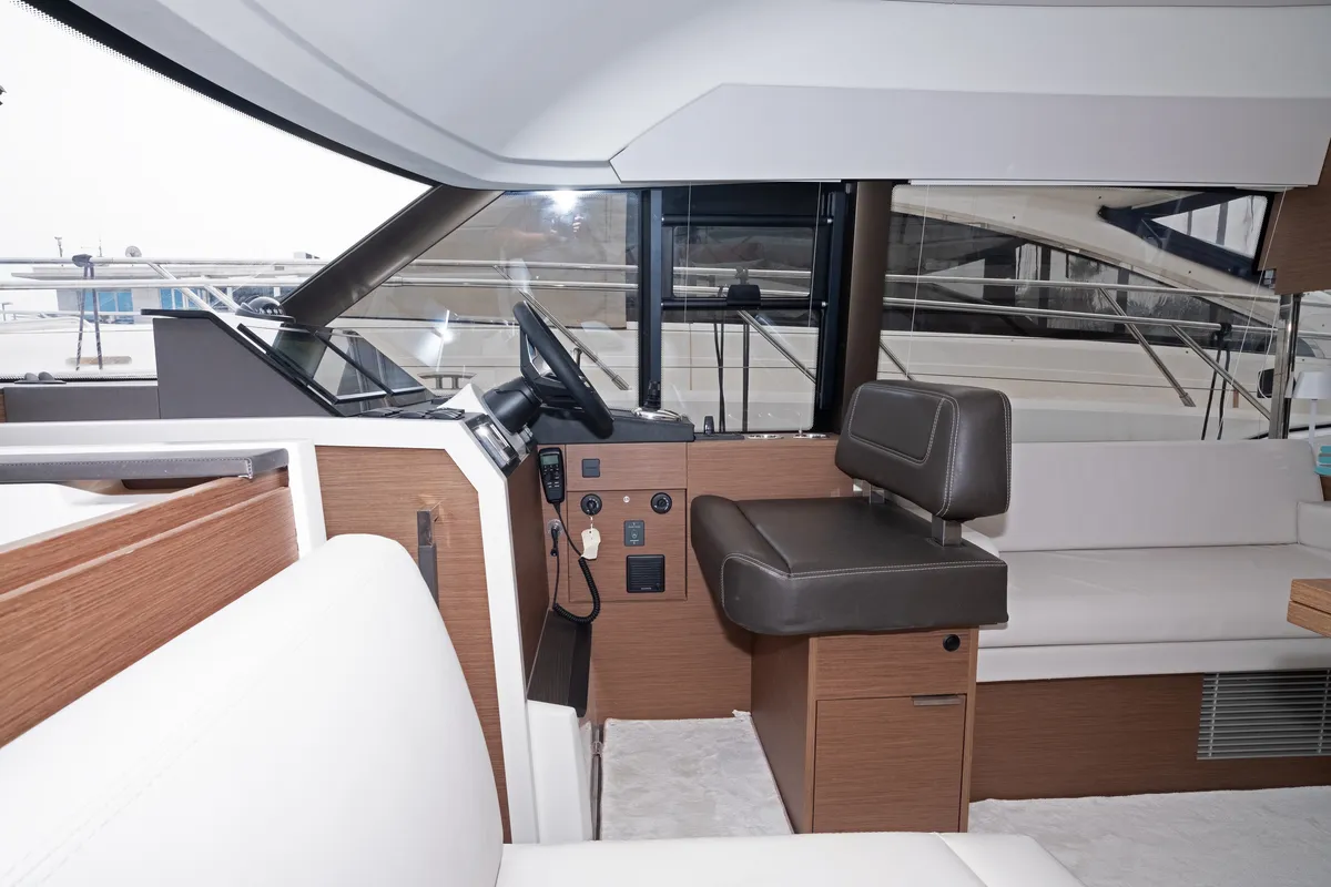Salon of Martin, a Jeanneau Prestige 420 Fly motor yacht at Split, Croatia