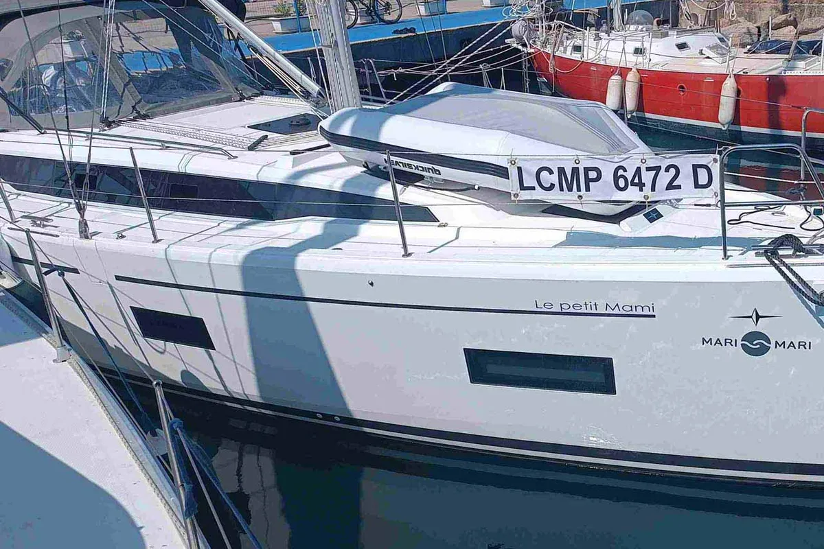 Exterior view of Le petit Mami, a Bavaria C38 sailboat at Tropea, Italy