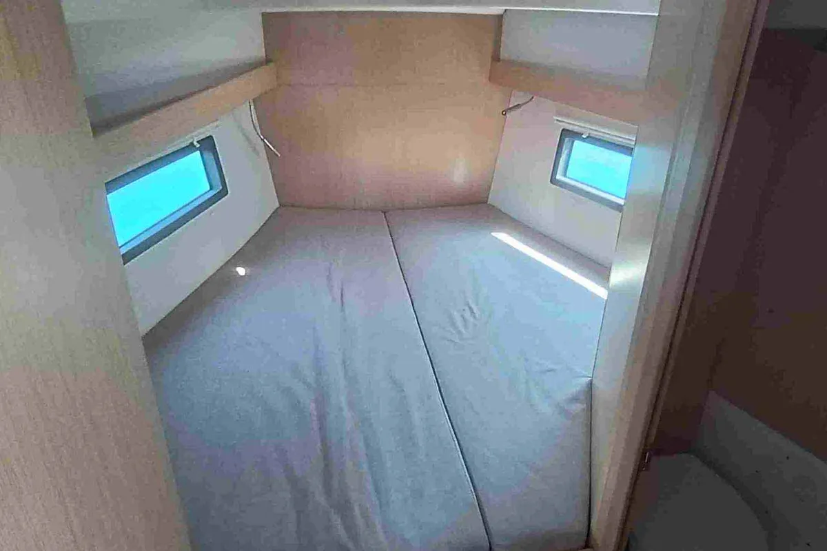 Cabin on Le petit Mami, a Bavaria C38 sailboat at Tropea, Italy