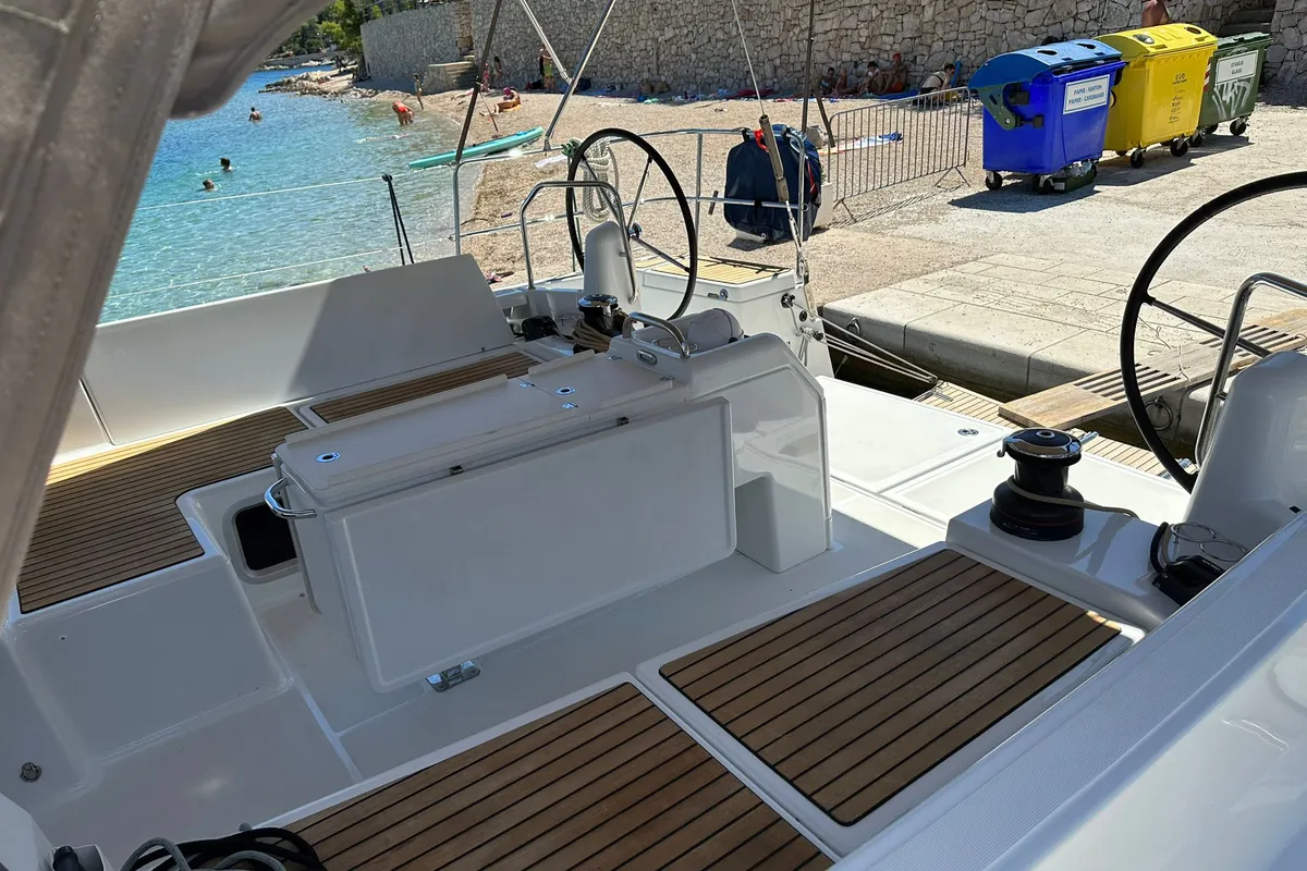 Cockpit of Izzy, a Jeanneau Sun Odyssey 490 sailboat at Rogač, Croatia