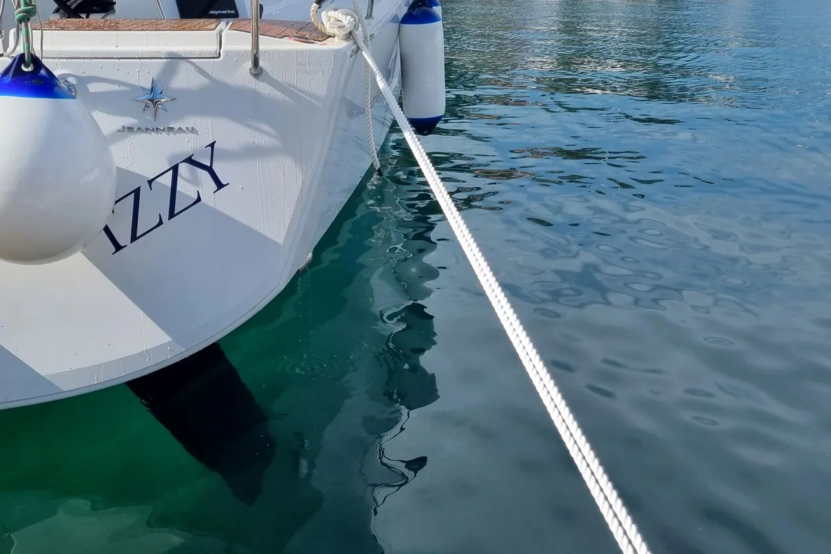 Izzy, a Jeanneau Sun Odyssey 490 sailboat at Rogač, Croatia