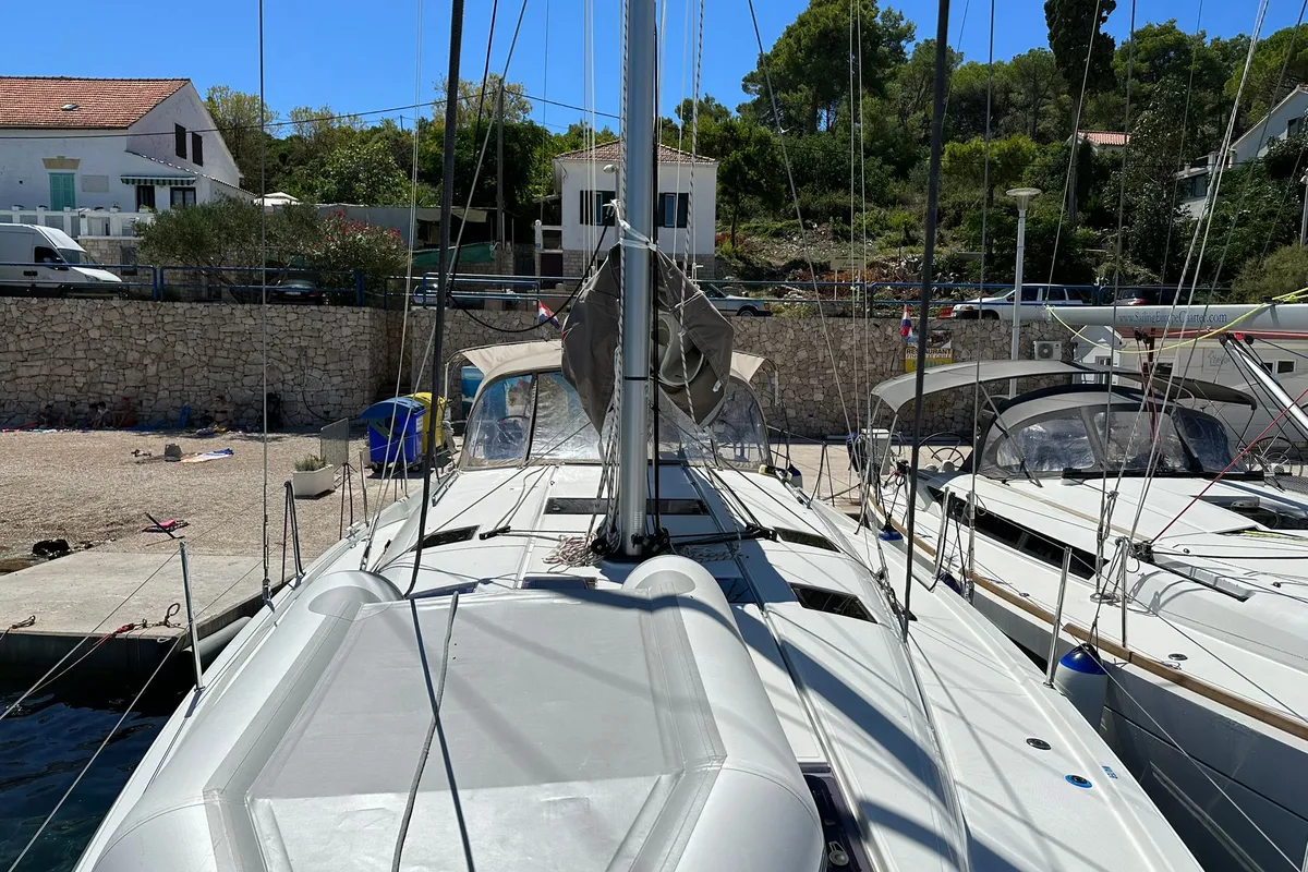 Deck of Izzy, a Jeanneau Sun Odyssey 490 sailboat at Rogač, Croatia