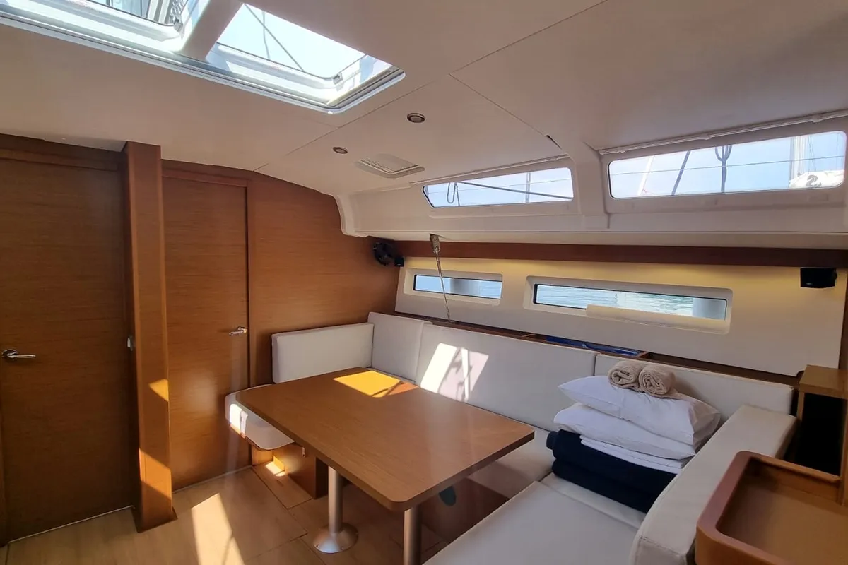Salon of Izzy, a Jeanneau Sun Odyssey 490 sailboat at Rogač, Croatia