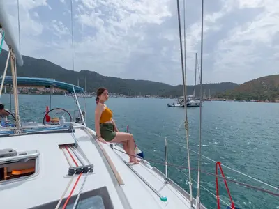Deck of Classic, a Beneteau Oceanis 40 sailboat at Fethiye, Turkey