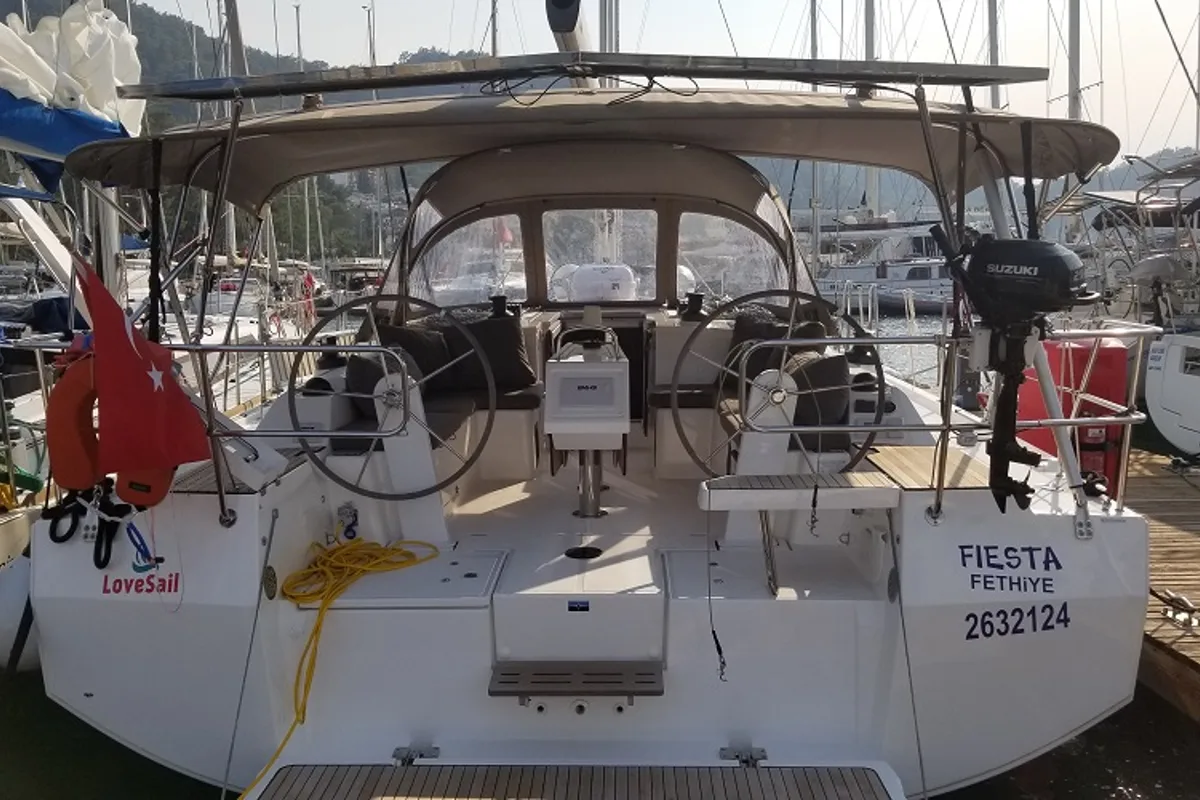 Exterior view of Fiesta, a Bavaria C42 sailboat at Fethiye, Turkey