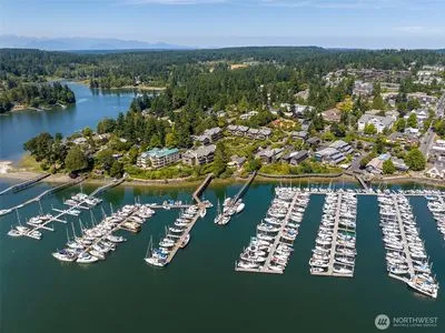 Winslow Wharf Marina in Bainbridge Island, United States — photo 3