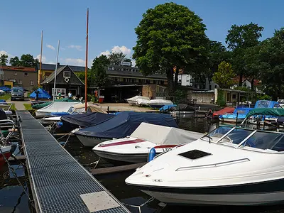 Bootshaus Roll Marina in Zeuthen, Germany — photo 2