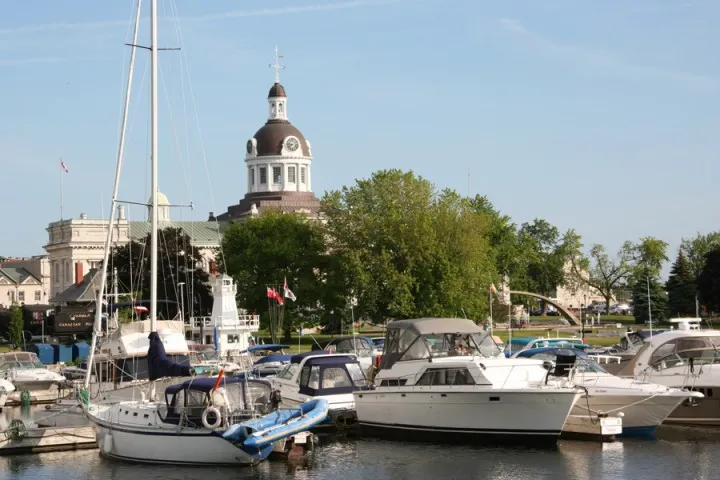 Confederation Basin Marina in Kingston, Canada — photo 4