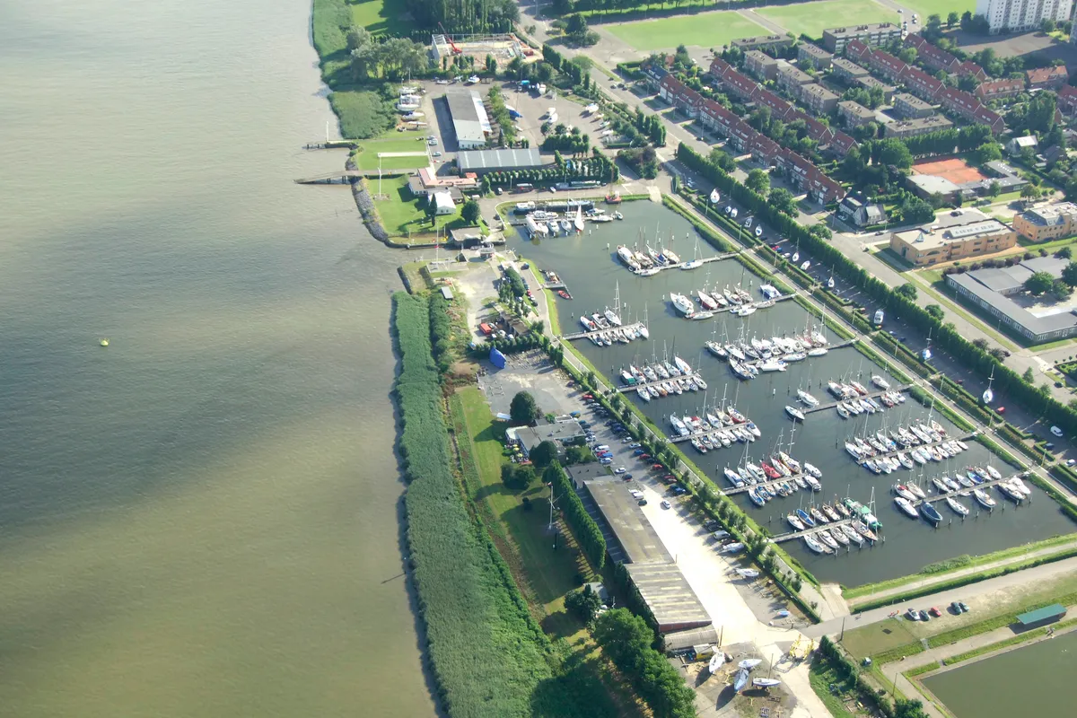 Jachthaven Linkeroever, marina in Antwerp, Belgium — photo 2