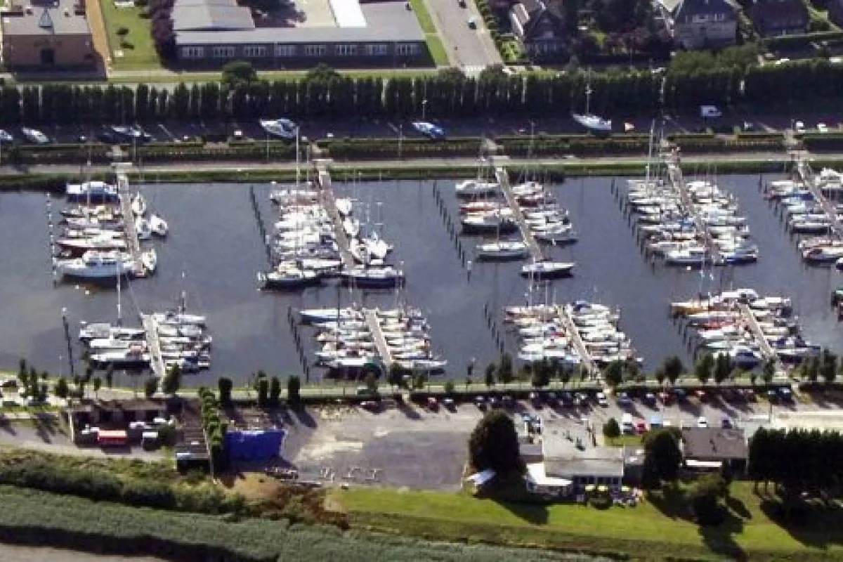 Jachthaven Linkeroever, marina in Antwerp, Belgium — photo 3