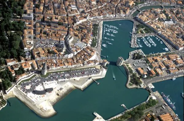 Vieux Port de La Rochelle, marina in La Rochelle, France — photo 3