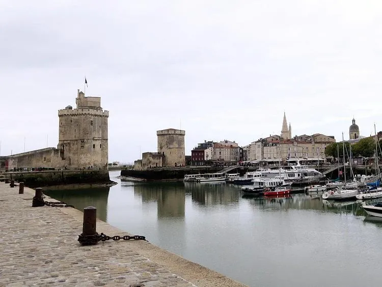 Vieux Port de La Rochelle, marina in La Rochelle, France — photo 8