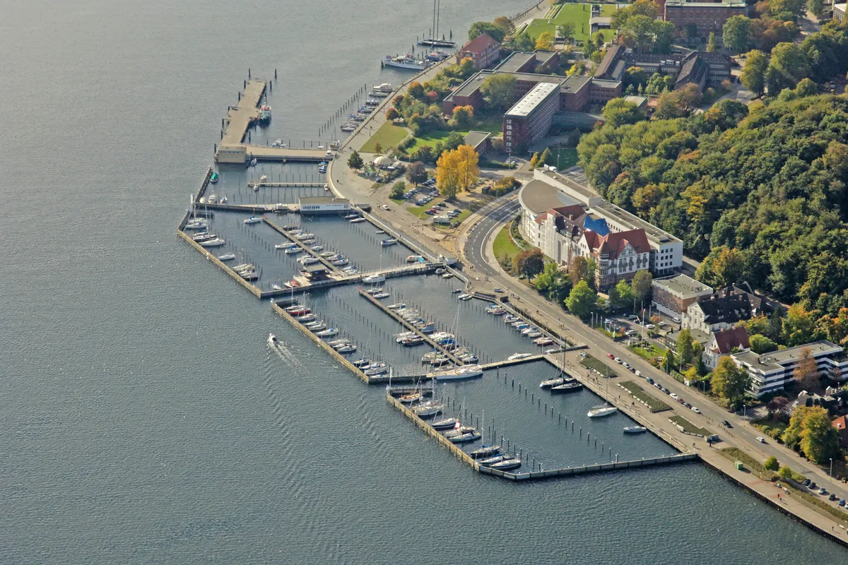 Sporthafen Düsternbrook, marina in Kiel, Germany — photo 6