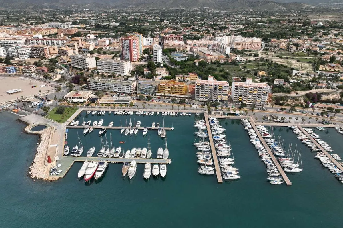 Club Náutico de Villajoyosa, marina in la Vila Joiosa, Spain — photo 2