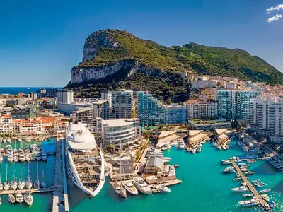Marina Bay in Gibraltar, Gibraltar — photo 4