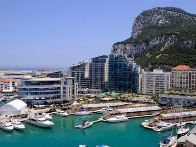 Marina Bay in Gibraltar, Gibraltar — photo 2