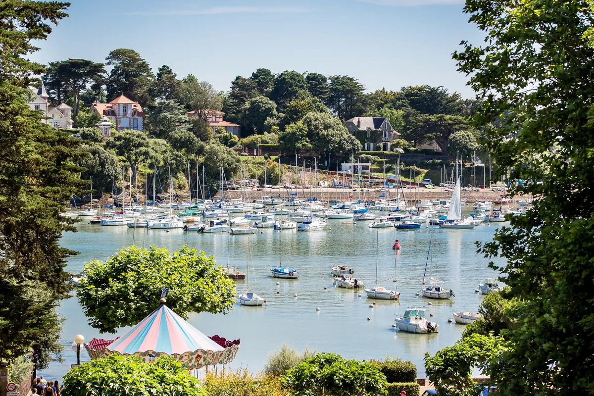 Port de la Noëveillard, marina in Pornic, France — photo 8