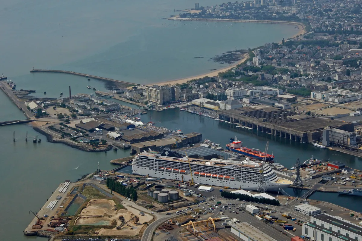 Port de la Noëveillard, marina in Pornic, France — photo 5