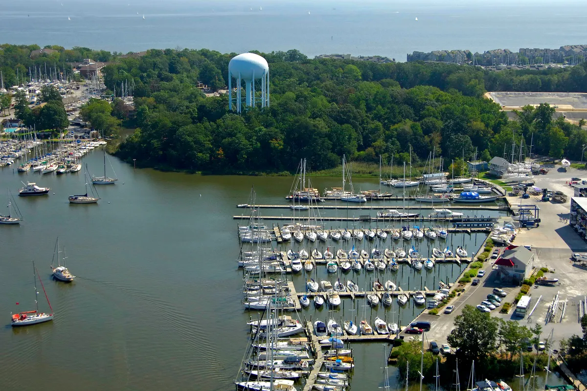 Bert Jabin's Yacht Yard Marina in Annapolis, United States — photo 3