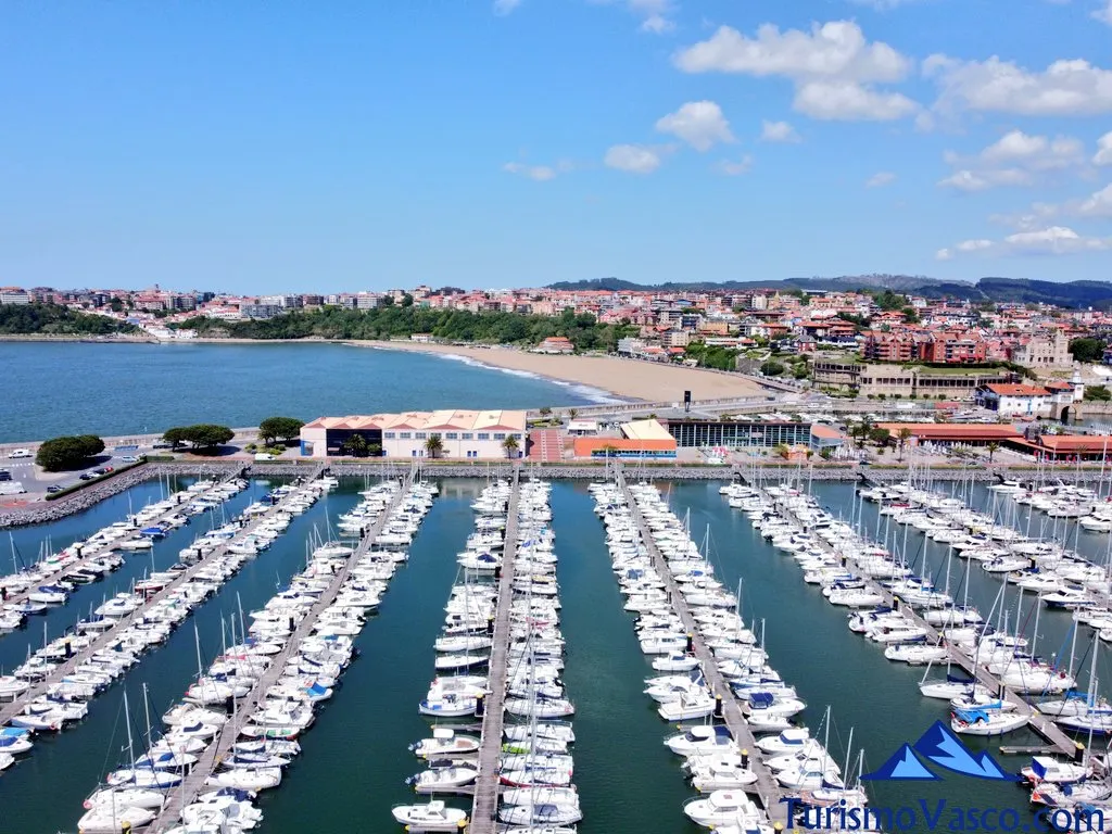 Puerto Deportivo Getxo Marina Kaia in Getxo, Spain — photo 7
