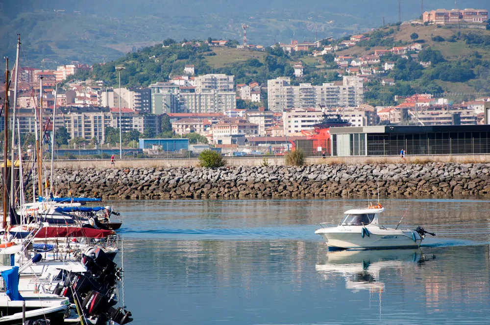 Puerto Deportivo Getxo Marina Kaia in Getxo, Spain — photo 9