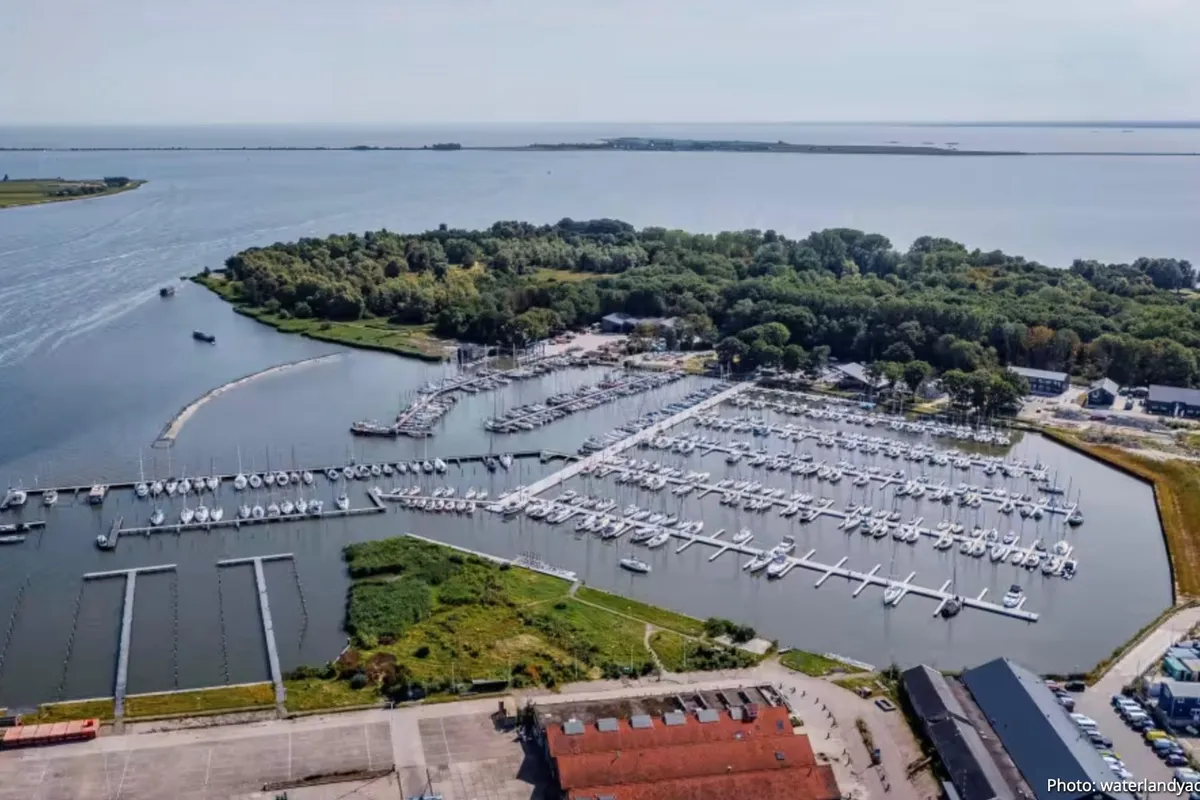 Marina Monnickendam in Monnickendam, Netherlands — photo 2