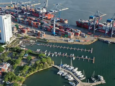 Marina Santa Cruz
