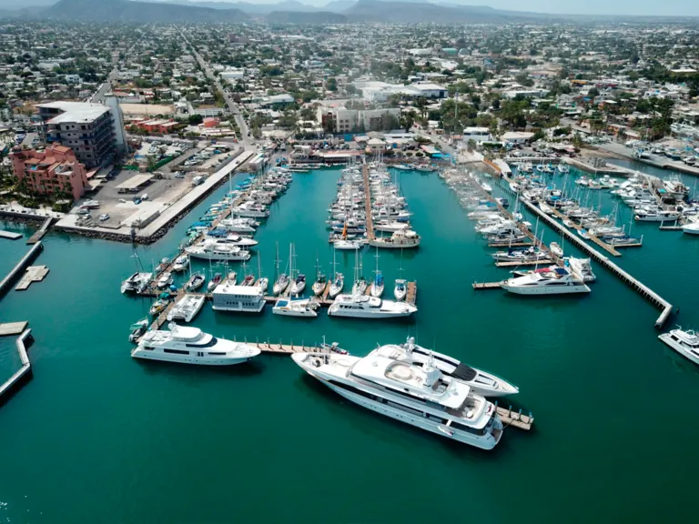 Marina Palmira in La Paz, Mexico — photo 4