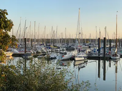 Hamburger Yachthafen, marina in Wedel, Germany — photo 2