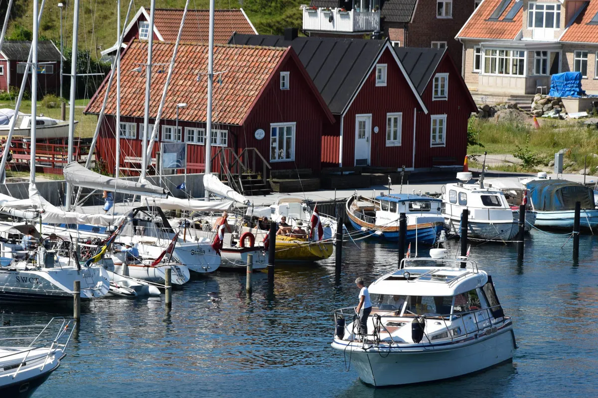 Kyrkbackens Hamn, marina in Tuna, Sweden — photo 2