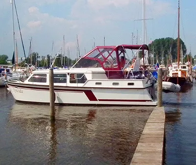 Stichting Jachthaven Wartena, marina in Warten, Netherlands — photo 2