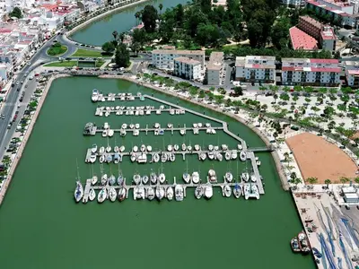 Puerto Deportivo de Ayamonte, marina in Ayamonte, Spain — photo 2